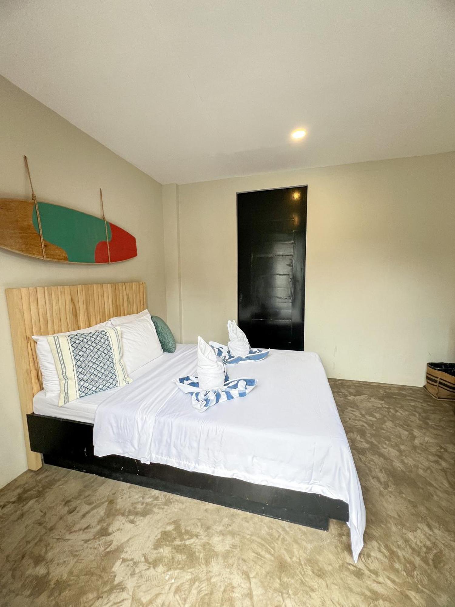 Siargao Bed And Brewery Ξενοδοχείο General Luna  Εξωτερικό φωτογραφία
