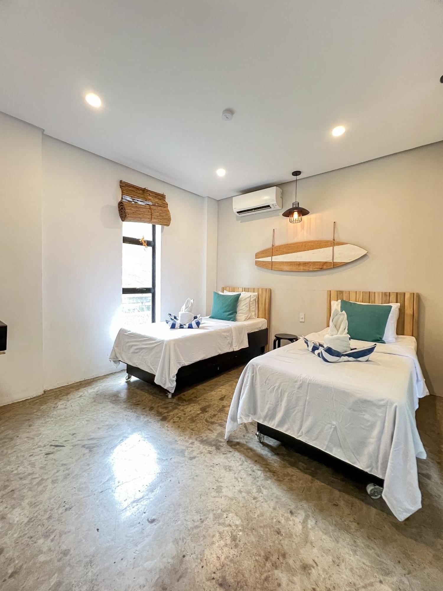 Siargao Bed And Brewery Ξενοδοχείο General Luna  Εξωτερικό φωτογραφία